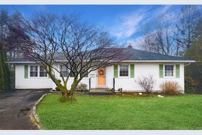 20 Grandview Avenue, Watertown, CT 06795 - Photo 1