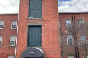 1 Russell St, Middletown, CT 06457 - Photo 1