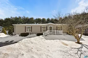 7 Circle Dr, Windham, CT 06256 - Photo 1