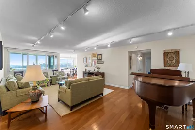 1 Strawberry Hill Avenue #APT 10A, Stamford, CT 06902 - Photo 1