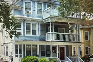 638 Elm St, New Haven, CT 06511 - Photo 1