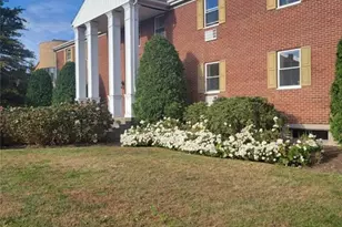 391 Reef Rd, Fairfield, CT 06824 - Photo 1