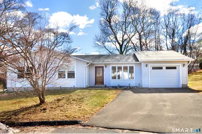 16 Tuscarora Place, Bristol, CT 06010 - Photo 1