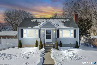 11 Stratfield Place, Bridgeport, CT 06606 - Photo 1