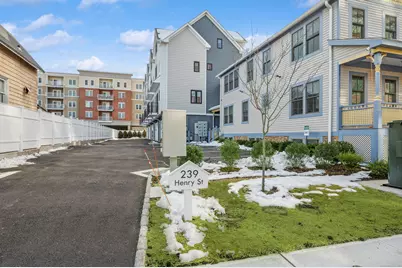 239 Henry Street #3, Stamford, CT 06902 - Photo 1