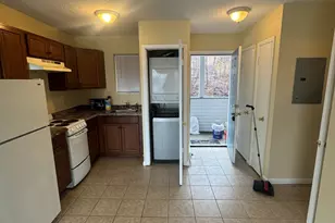 4 Warwick St, New Haven, CT 06513 - Photo 1