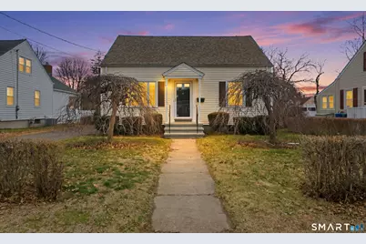 38 Keane Place, Stratford, CT 06615 - Photo 1