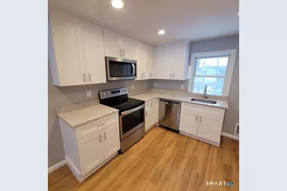 14 Canterbury Arms #14, New Milford, CT 06776 - Photo 1