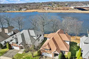 55 Spice Bush Ln, Milford, CT 06461 - Photo 1