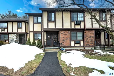 110 Foxwood Close #110, Milford, CT 06461 - Photo 1