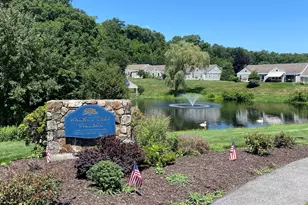 8 St George Pl, Newtown, CT 06482 - Photo 1