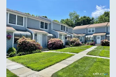 35 Seaside Avenue #APT 35, Stamford, CT 06902 - Photo 1