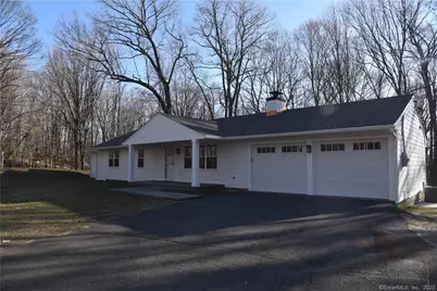 32 Deer Hill Road, Redding, CT 06896 - Photo 1