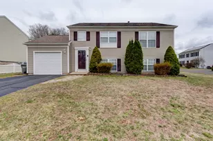 6 Wilson Way, Manchester, CT 06040 - Photo 1