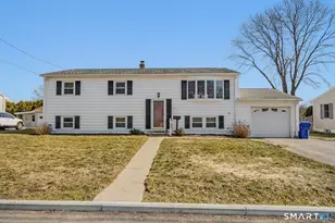 22 Sandy Hollow Dr, Waterford, CT 06385 - Photo 1