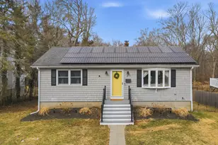 19 Lathrop Ave, Stonington, CT 06379 - Photo 1