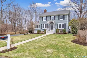31 Hilltop Dr, Trumbull, CT 06611 - Photo 1