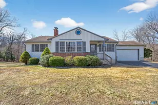 554 Jeremy Swamp Rd, Southbury, CT 06488 - Photo 1
