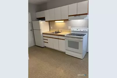344 Washington Avenue #4D, Waterbury, CT 06708 - Photo 1