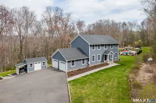 44 Gelding Hill Rd, Newtown, CT 06482 - Photo 1