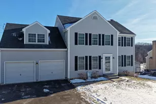 672 Laurel Grove Rd, Middletown, CT 06457 - Photo 1