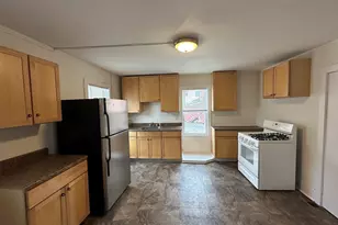 162 Norwich Ave, Norwich, CT 06360 - Photo 1