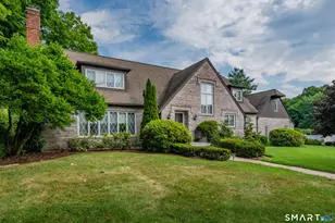 232 Maybrook Rd, Waterbury, CT 06708 - Photo 1