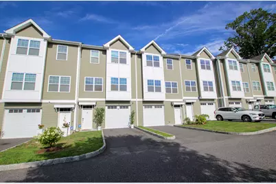 5 Laurel Hill Court #5, Brookfield, CT 06804 - Photo 1