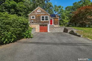 24 Guerney Ave, Meriden, CT 06451 - Photo 1