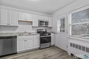 29 Hamilton Ct, Stamford, CT 06902 - Photo 1