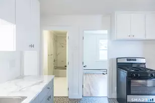 84 Front St, Putnam, CT 06260 - Photo 1