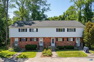 107 Woodland Dr, Montville, CT 06382 - Photo 1