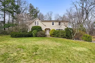 7 Mcguire Rd, Trumbull, CT 06611 - Photo 1