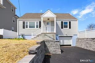 115 Washington Pkwy, Stratford, CT 06615 - Photo 1