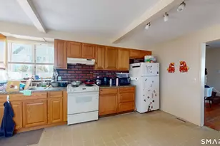 37 Landin St, Woodbridge, CT 06525 - Photo 1