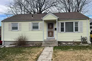 22 Stafford St, Hartford, CT 06106 - Photo 1