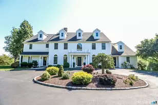 10 Trailing Ridge Rd, Brookfield, CT 06804 - Photo 1