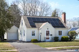 33 Washington St, Plainville, CT 06062 - Photo 1