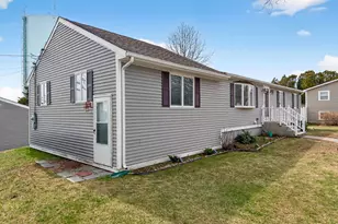 23 Skyview Terrace, Groton, CT 06340 - Photo 1