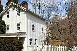 310 Valley Rd, Easton, CT 06612 - Photo 1