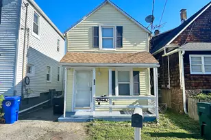 62 Roosevelt Ave, Stratford, CT 06615 - Photo 1