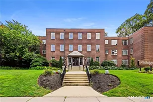 869 Farmington Ave, West Hartford, CT 06119 - Photo 1