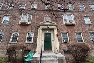 566 Wilmont Ave, Bridgeport, CT 06607 - Photo 1