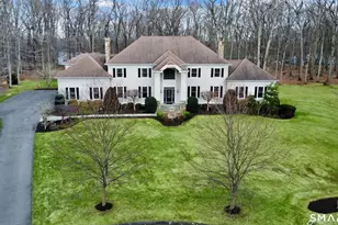 23 Aldo Dr, Woodbridge, CT 06525 - Photo 1