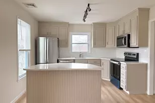 194 High Ridge Ave, Ridgefield, CT 06877 - Photo 1
