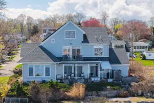136 Daniel Ave, Guilford, CT 06437 - Photo 1