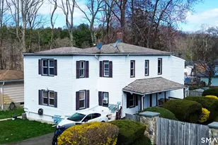 61 Hillside St, West Haven, CT 06516 - Photo 1