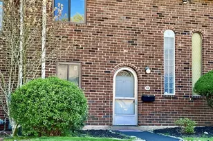 94 Wakefield Cir, East Hartford, CT 06118 - Photo 1