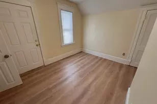 149 Glen St, New Britain, CT 06051 - Photo 1