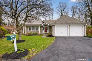 19 Pequot Ct, Monroe, CT 06468 - Photo 1